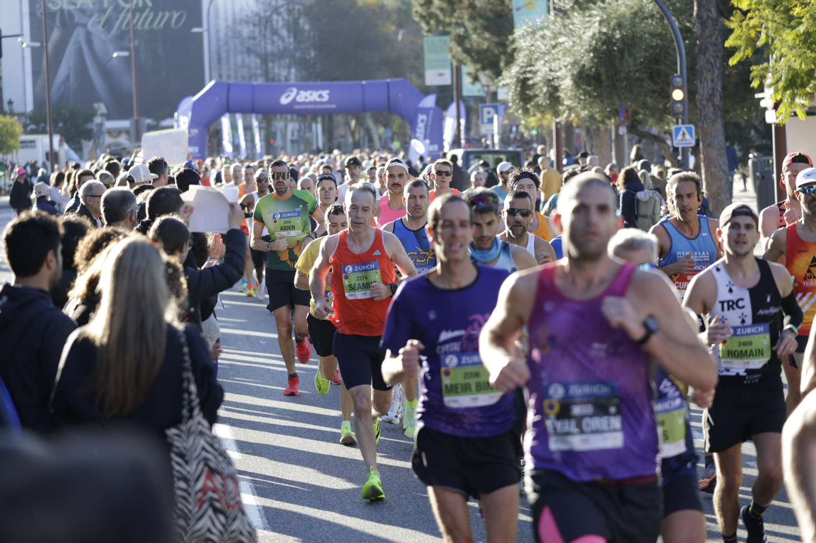 Búscate en el Zurich Maratón de Sevilla 2025