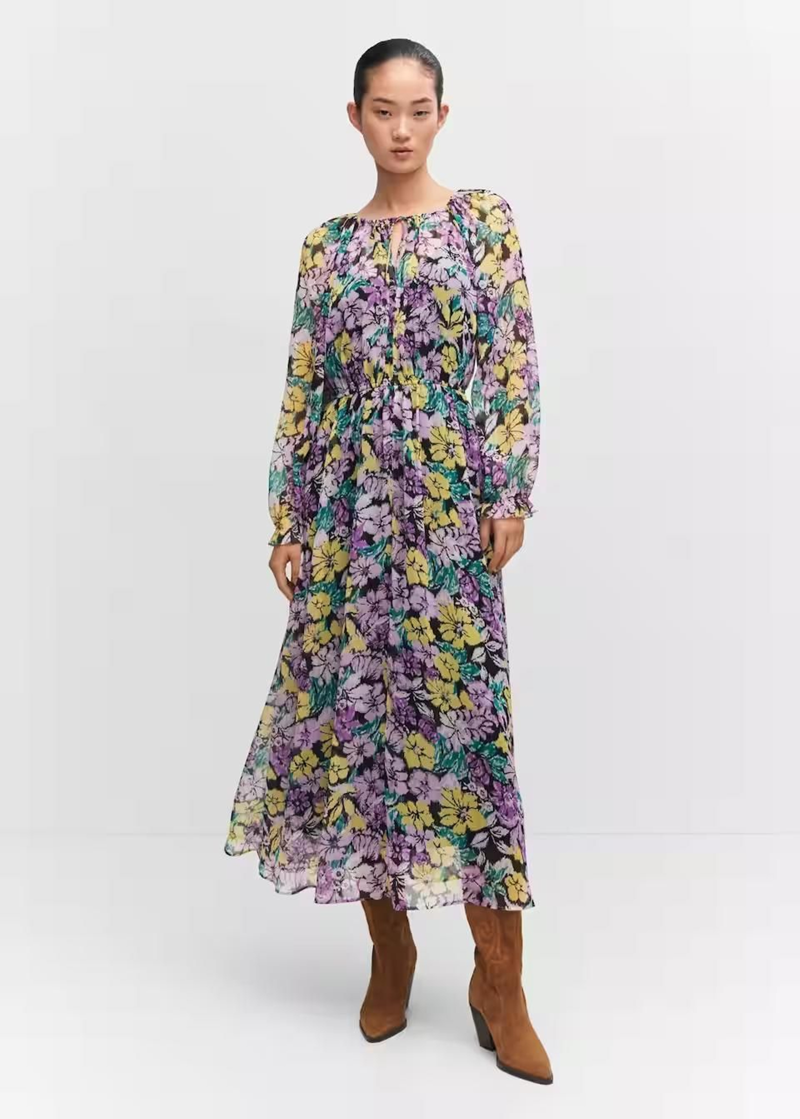 Vestido de flores de Mango. Vestido de flores de Mango.