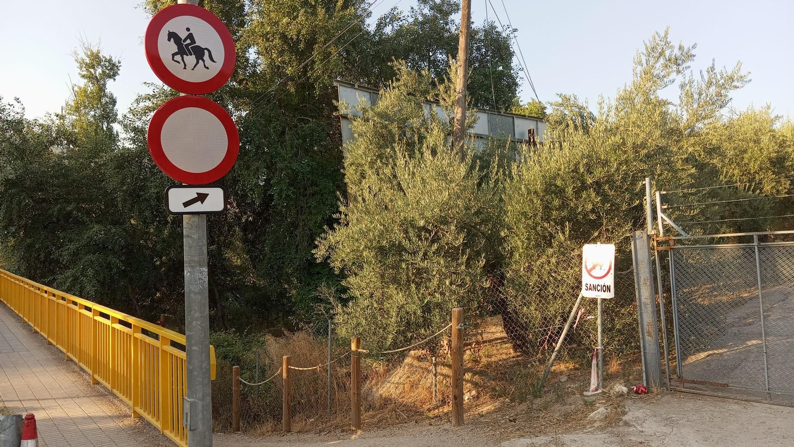 Señales verticales, Jaén.