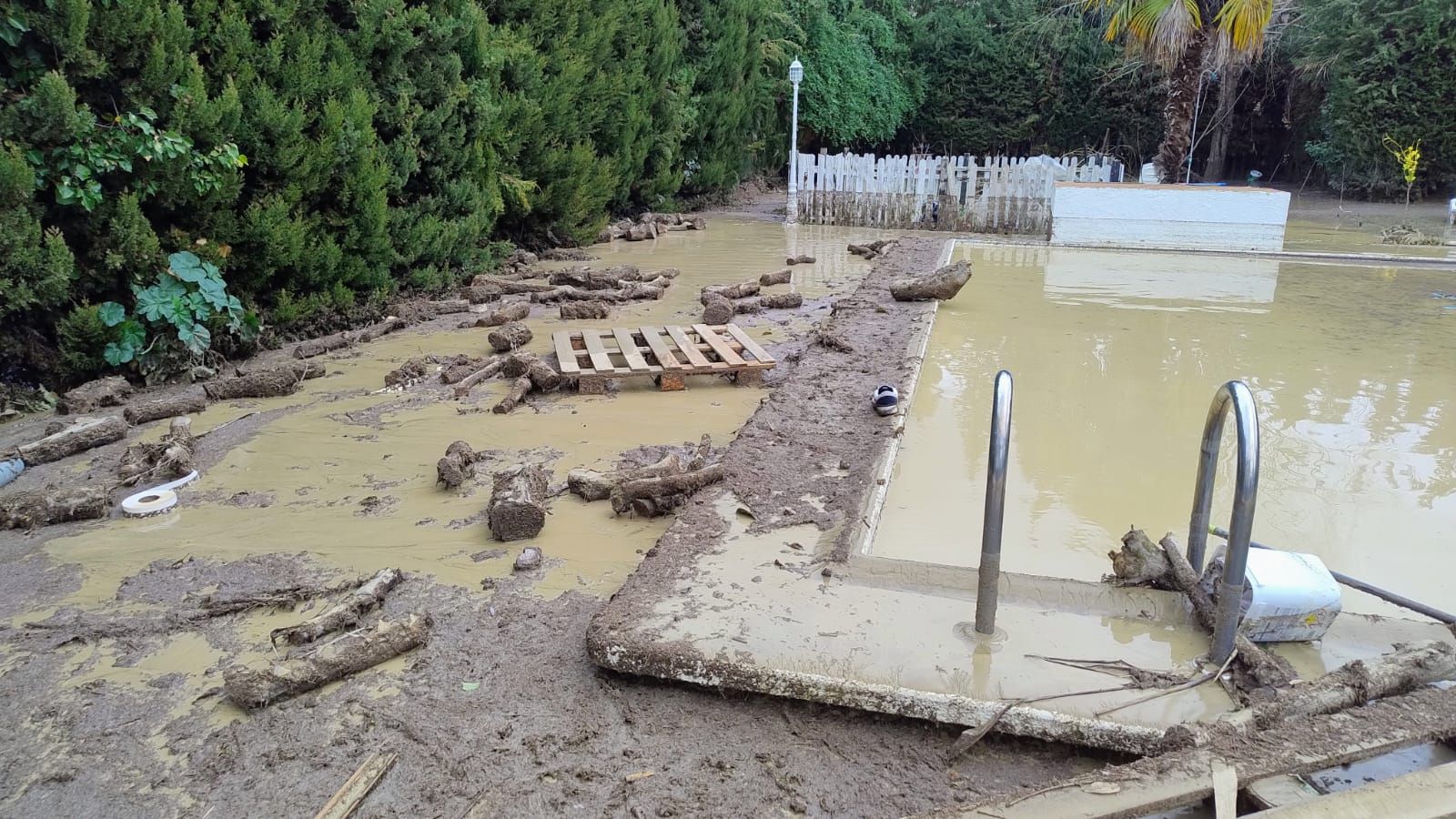Así quedó el Puente La Sierra tras la riada provocada por la borrasca Kristin