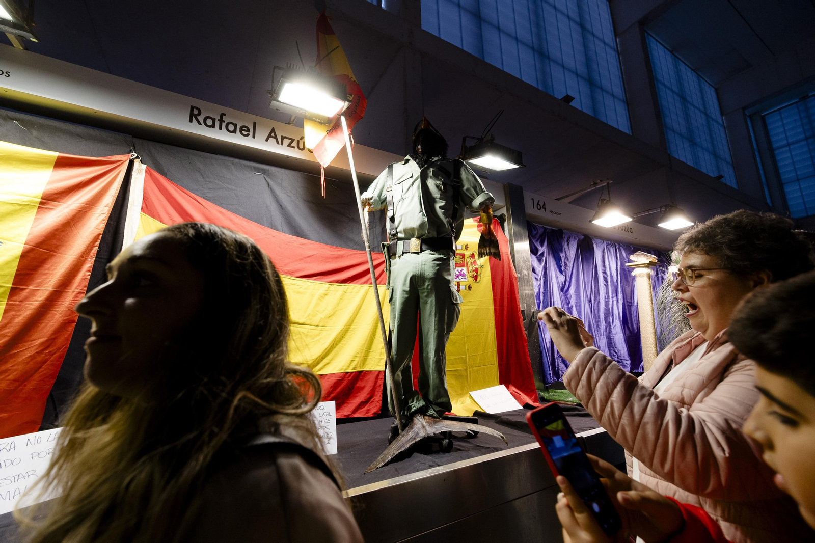 Las imágenes de la fiesta de los Tosantos en el Mercado Central