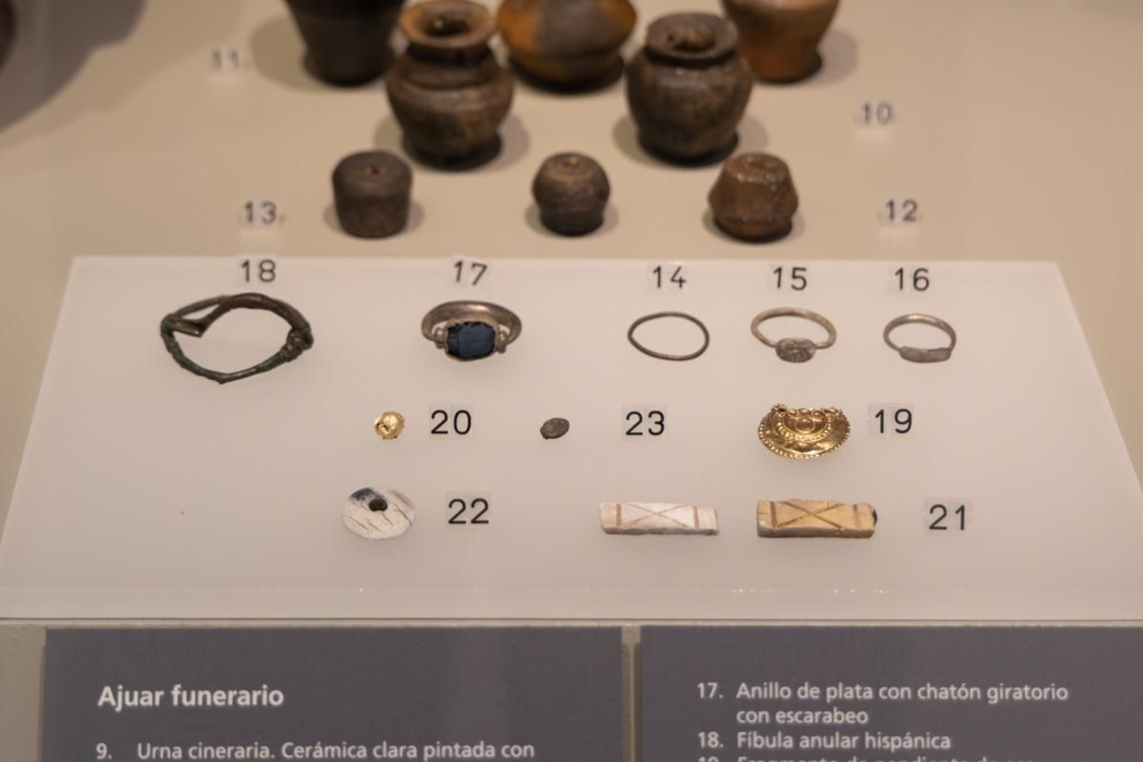 Exposición La Dama, el Príncipe, el Héroe y la Diosa, en el Museo Íbero