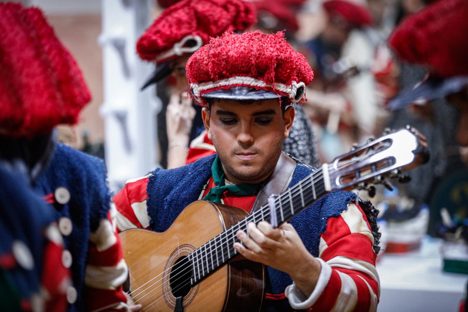 Búscate entre las mejores imágenes de la sexta sesión de cuartos de final del COAC 2026