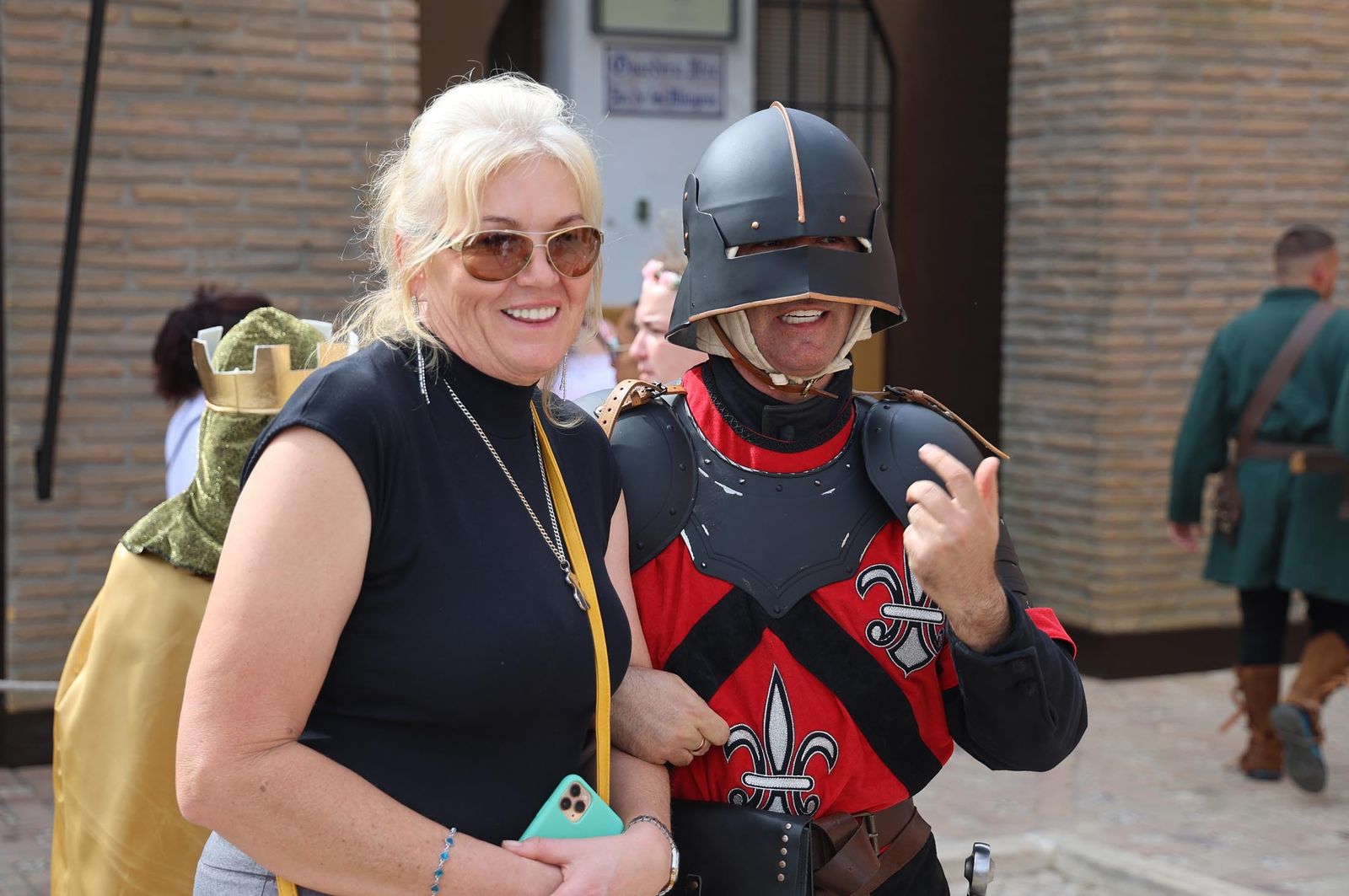 Imágenes del ambiente en el sábado 16 de marzo en Huelva