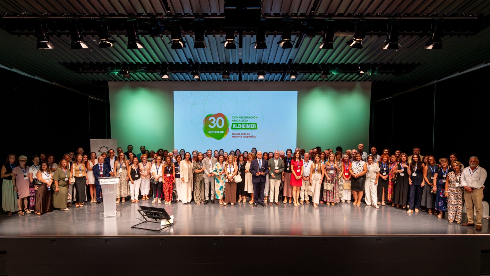 Acto oficial por el 30 aniversario de ConFEAFA, en septiembre 2025, coincidiendo con la celebración del Día Mundial Alzhéimer.