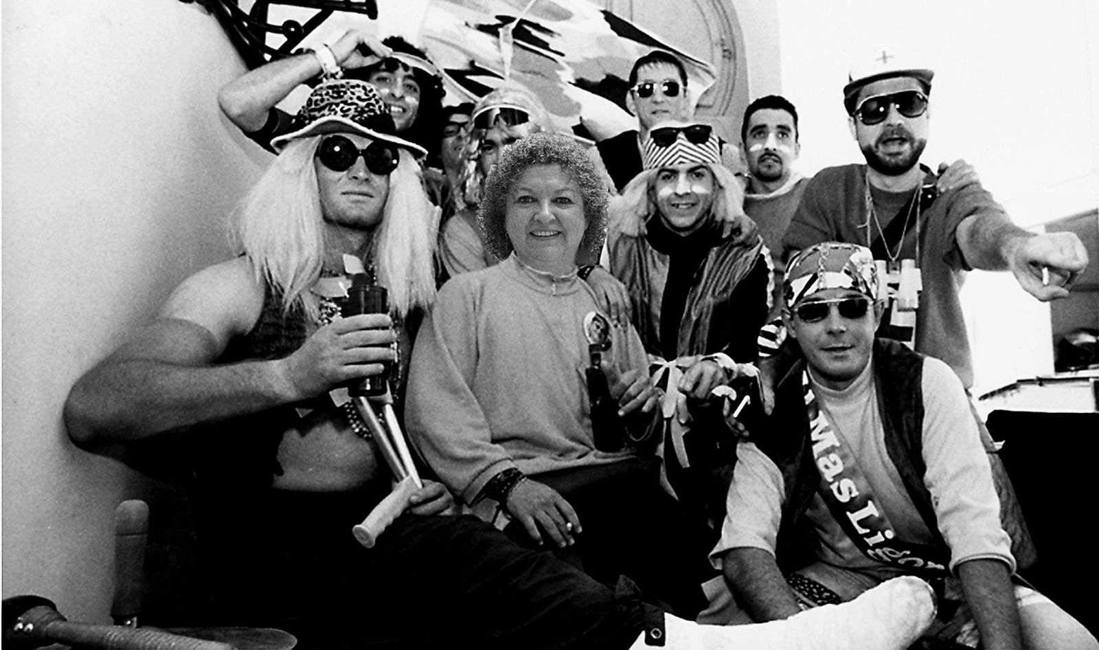 Montaje de la concejala Eva Tubío con la chirigota de 'Los tintos de verano'.