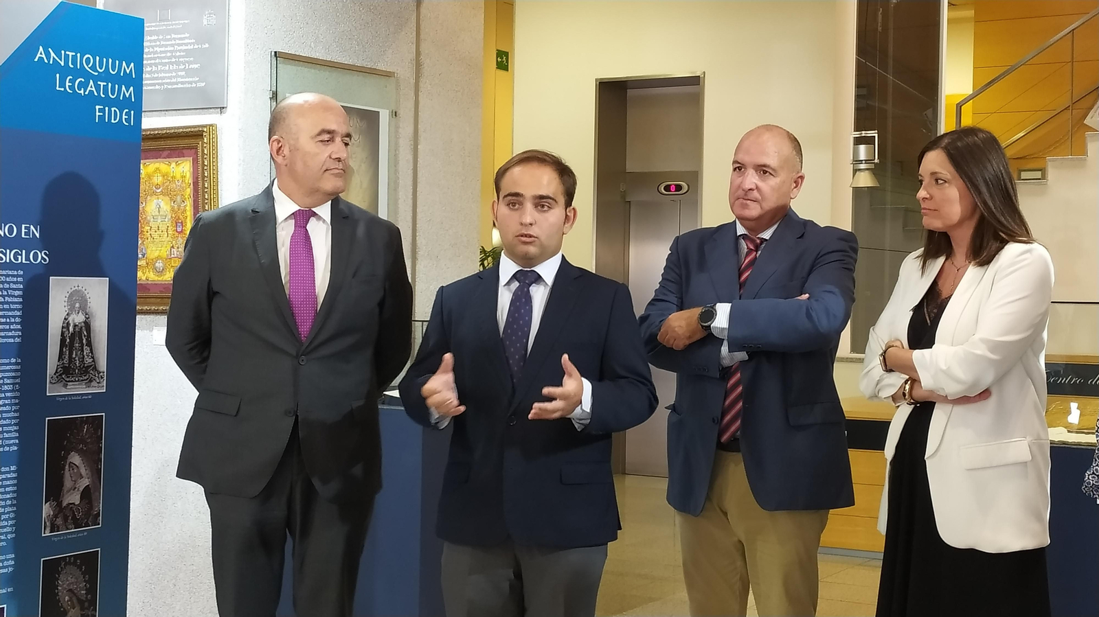 Así es la exposición 'Antiquum legatum fidei' de la hermandad de la Soledad