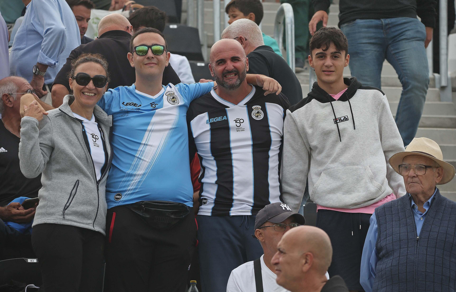 Búscate en el Ciudad de La Línea durante el Balona - Estepona