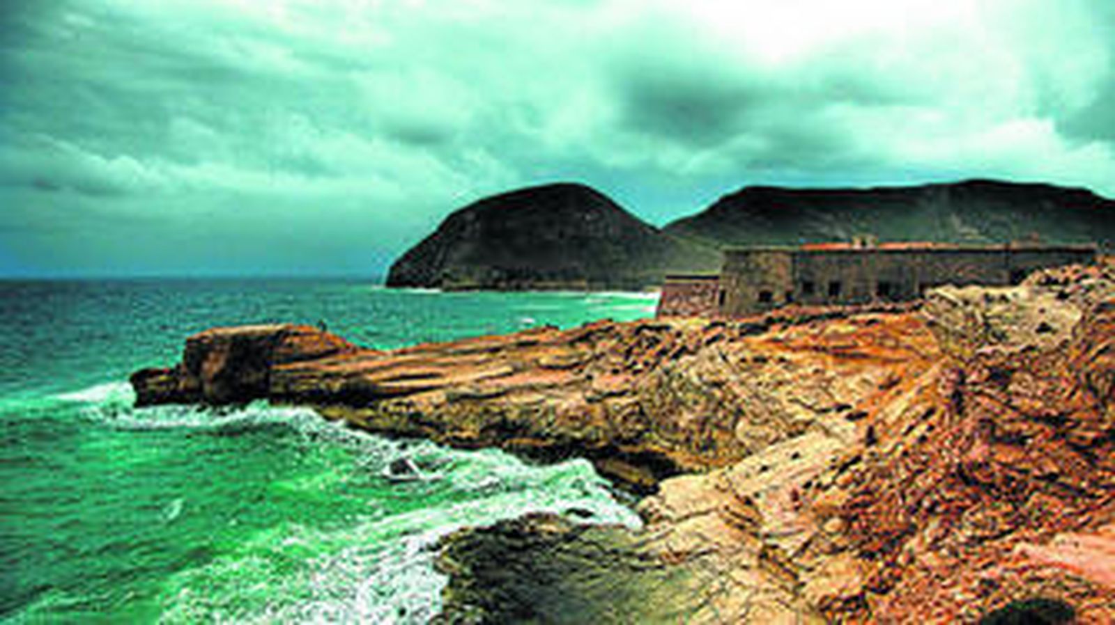 Senderismo por la costa de los piratas del Cabo de Gata-Níjar