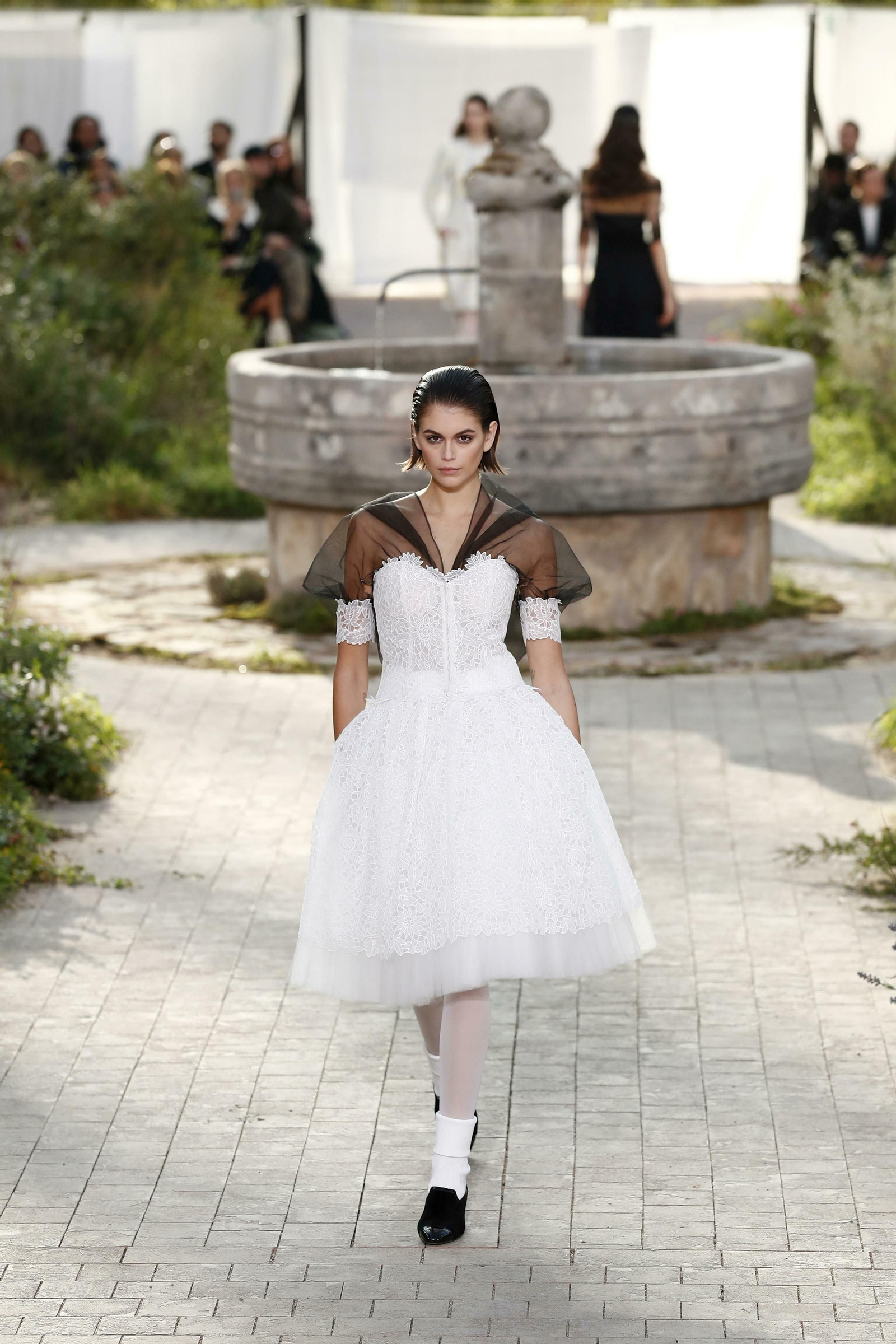 El desfile completo en fotos de Chanel el la Semana de la Alta Costura de París S/S 2020