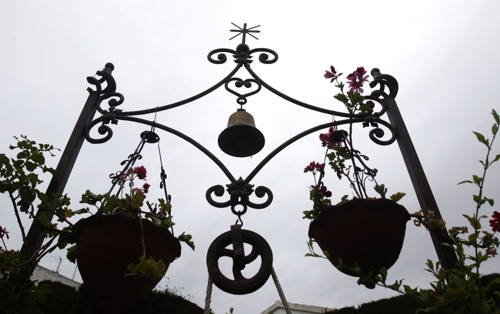 Los Patios  de Córdoba en tiempos de crisis: Siete Revueltas, 1