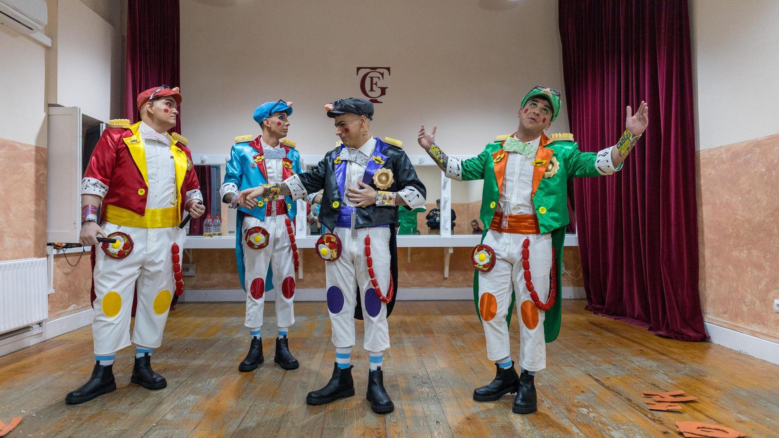 Búscate entre las mejores imágenes de la décima sesión de preliminares del COAC 2025