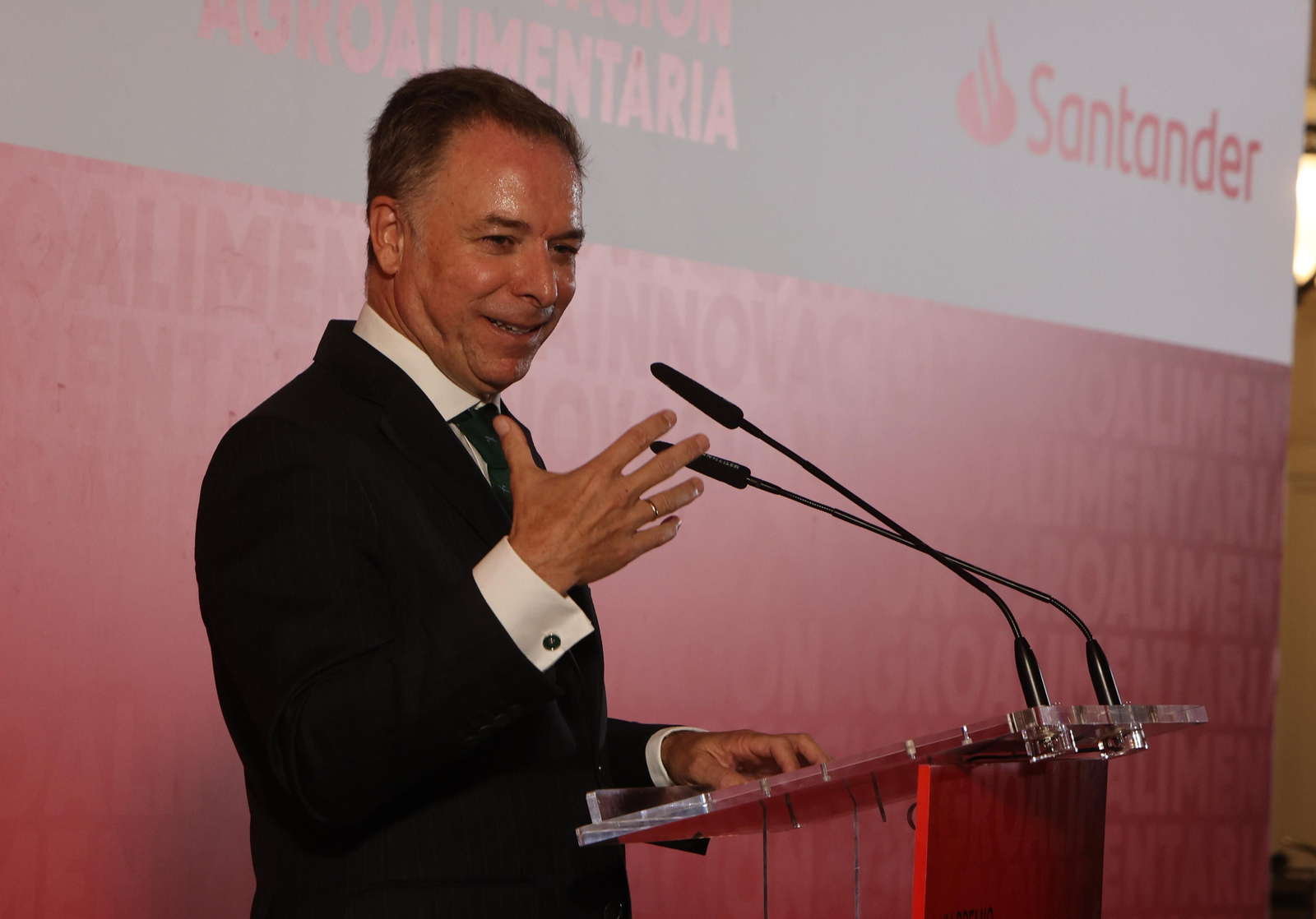 IX PREMIO INNOVACION AGROALIMENTARIA OTORGADO A ACESUR. D.JOSE RAMON GUILLEN