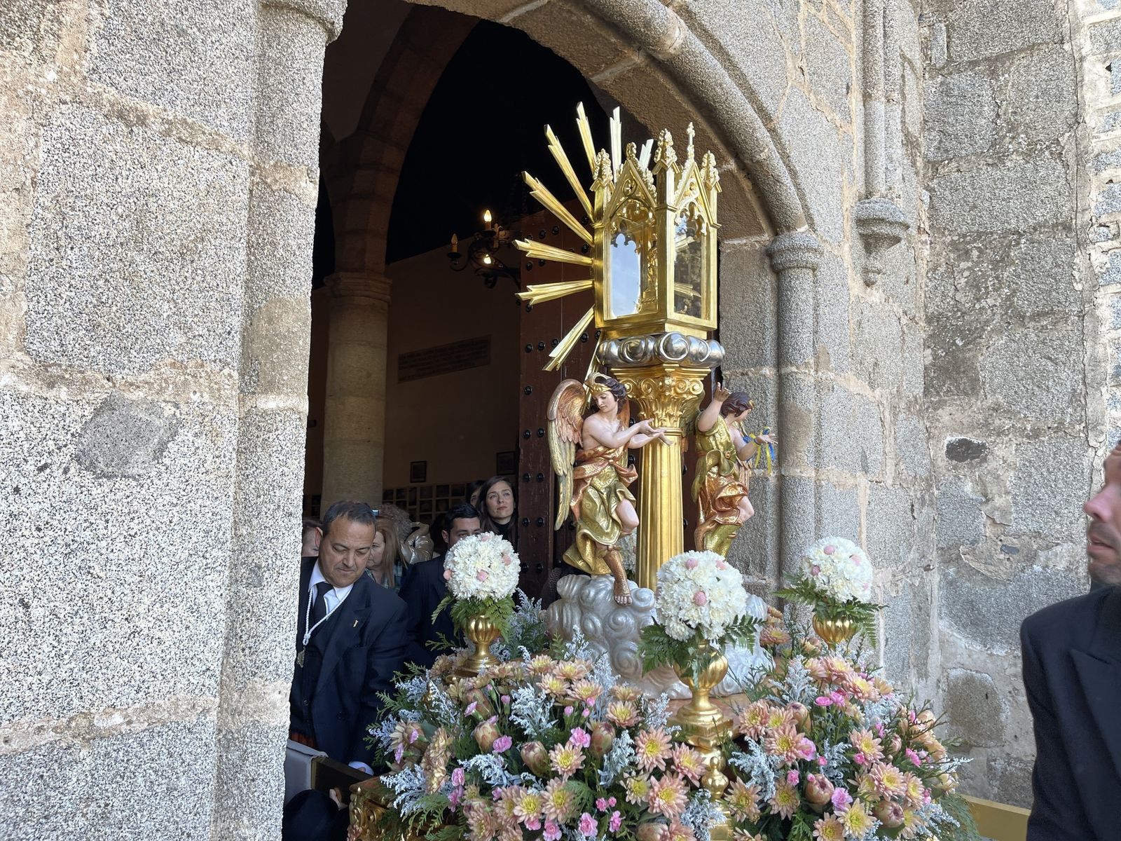 El traslado de la Virgen de Guía a Alcaracejos, en imágenes