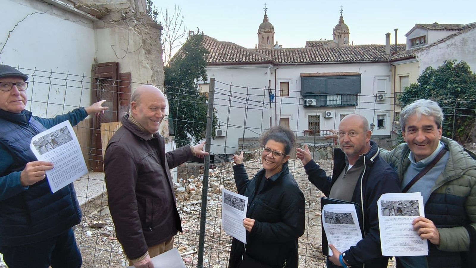 Solar en la calle Merced Baja.