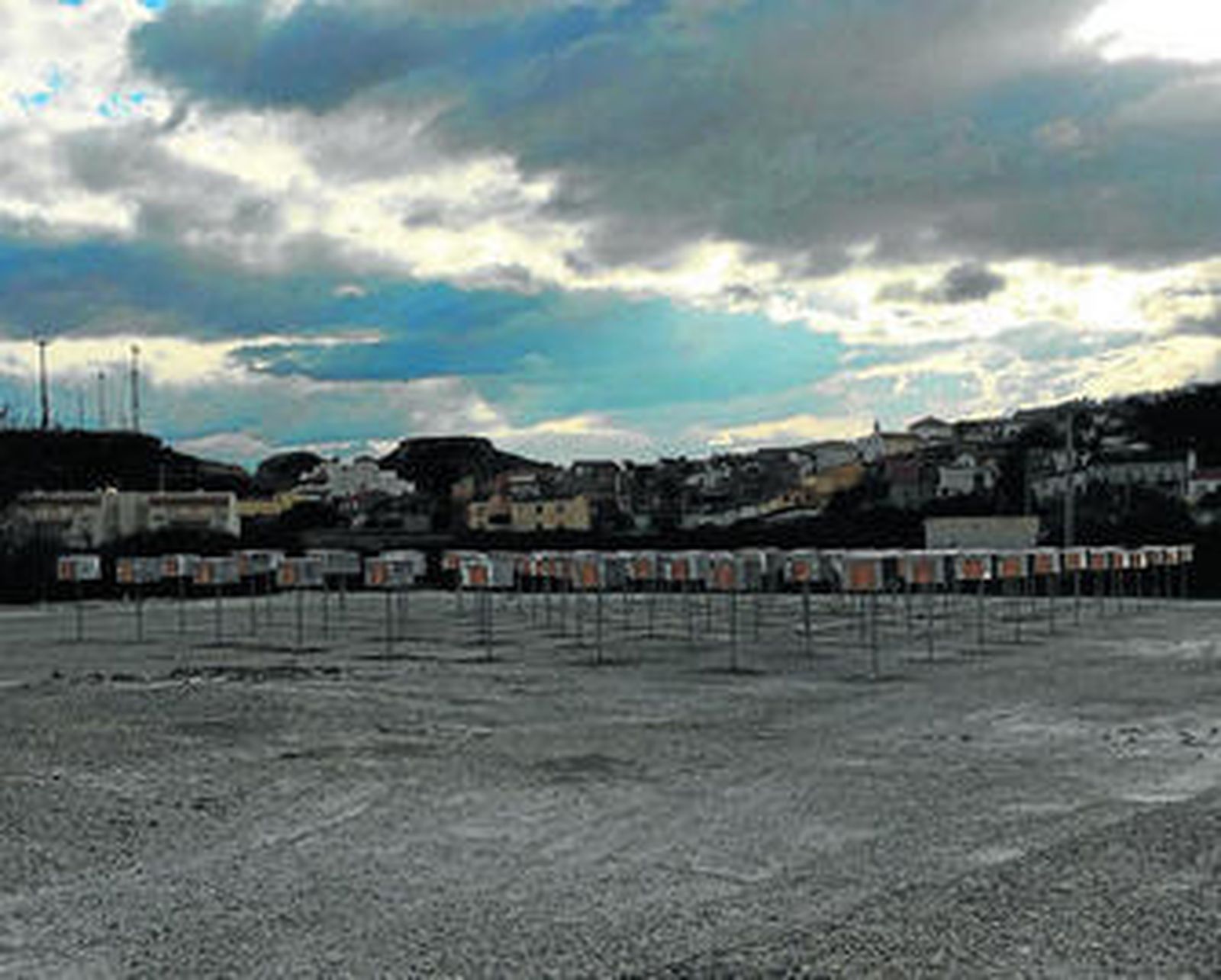 Campo de colombicultura de Albox a las afueras del casco urbano.