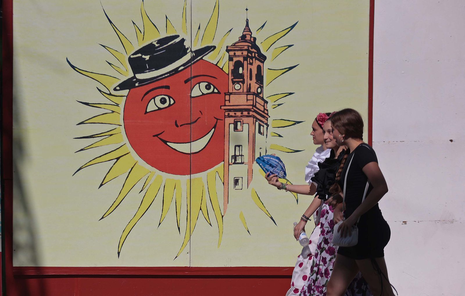 Fotos del Domingo por Sevillanas en la Feria Real de Algeciras 2024