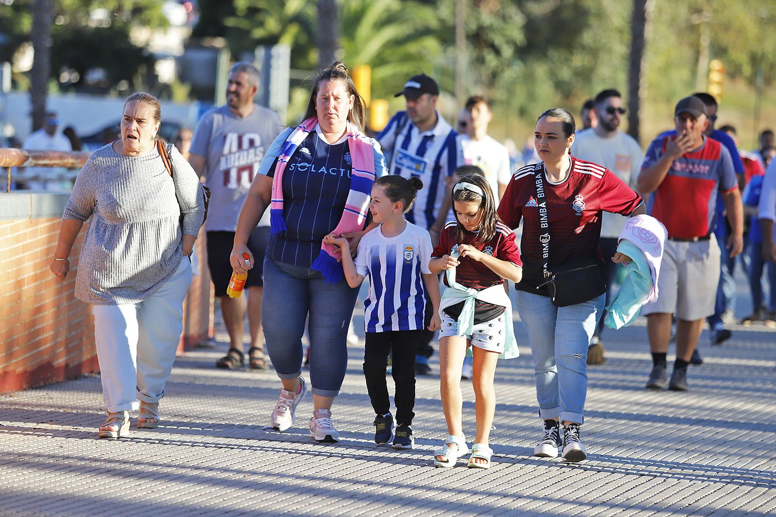 Imágenes del ambiente en el encuentro entre el Recreativo de Huelva y el CD Castellón
