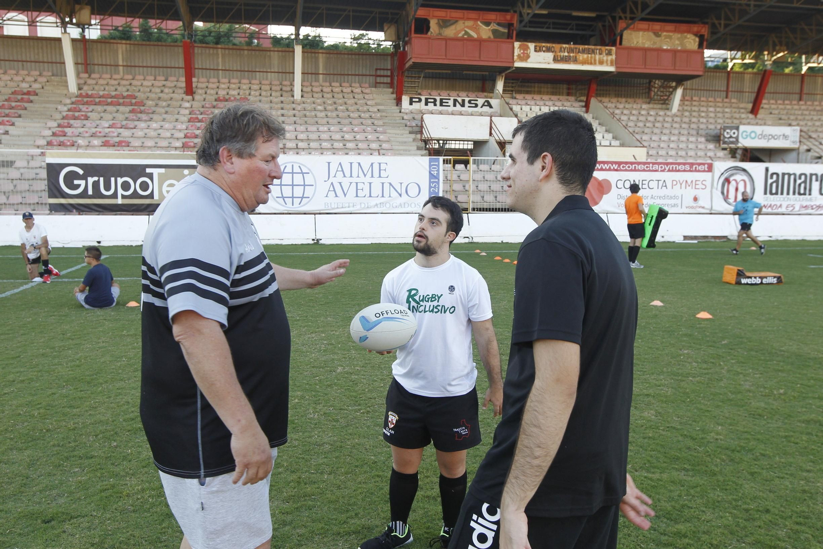 Fotogalería rugby inclusivo URA CLAN. Almería