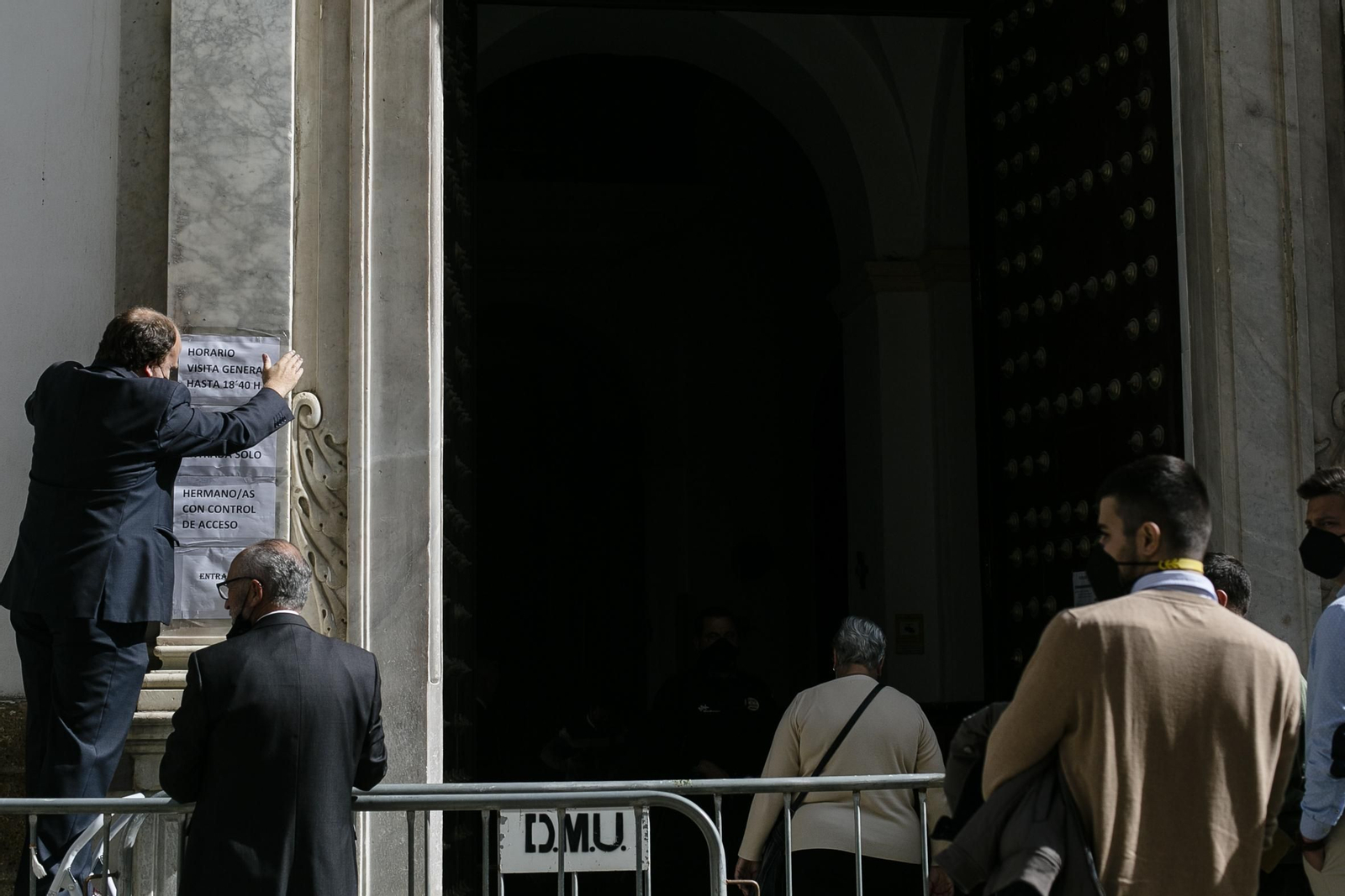 Visitas el viernes Santo en la Iglesia de San Agustín.