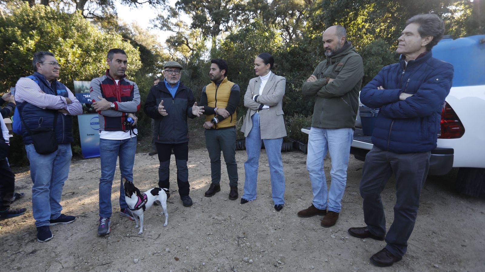 Jornada de reforestación en El Palancar por trabajadores de Acerinox, en imágenes