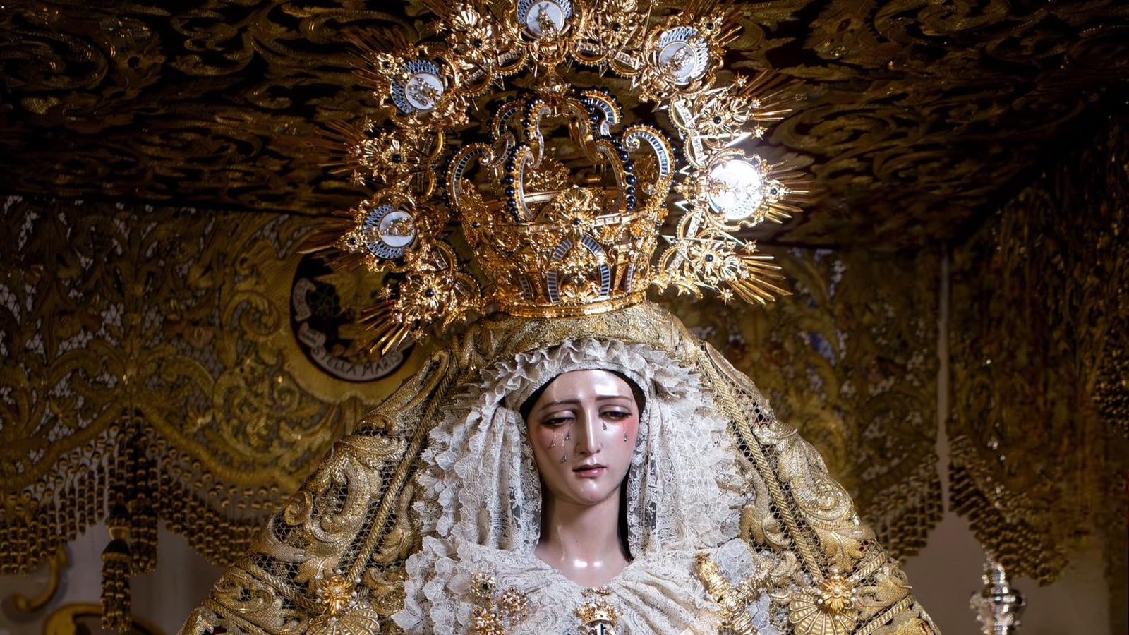 Fotogalería ‘Granada bajo palio’ 2025: Nuestra Señora del Rosario en sus Misterios Dolorosos