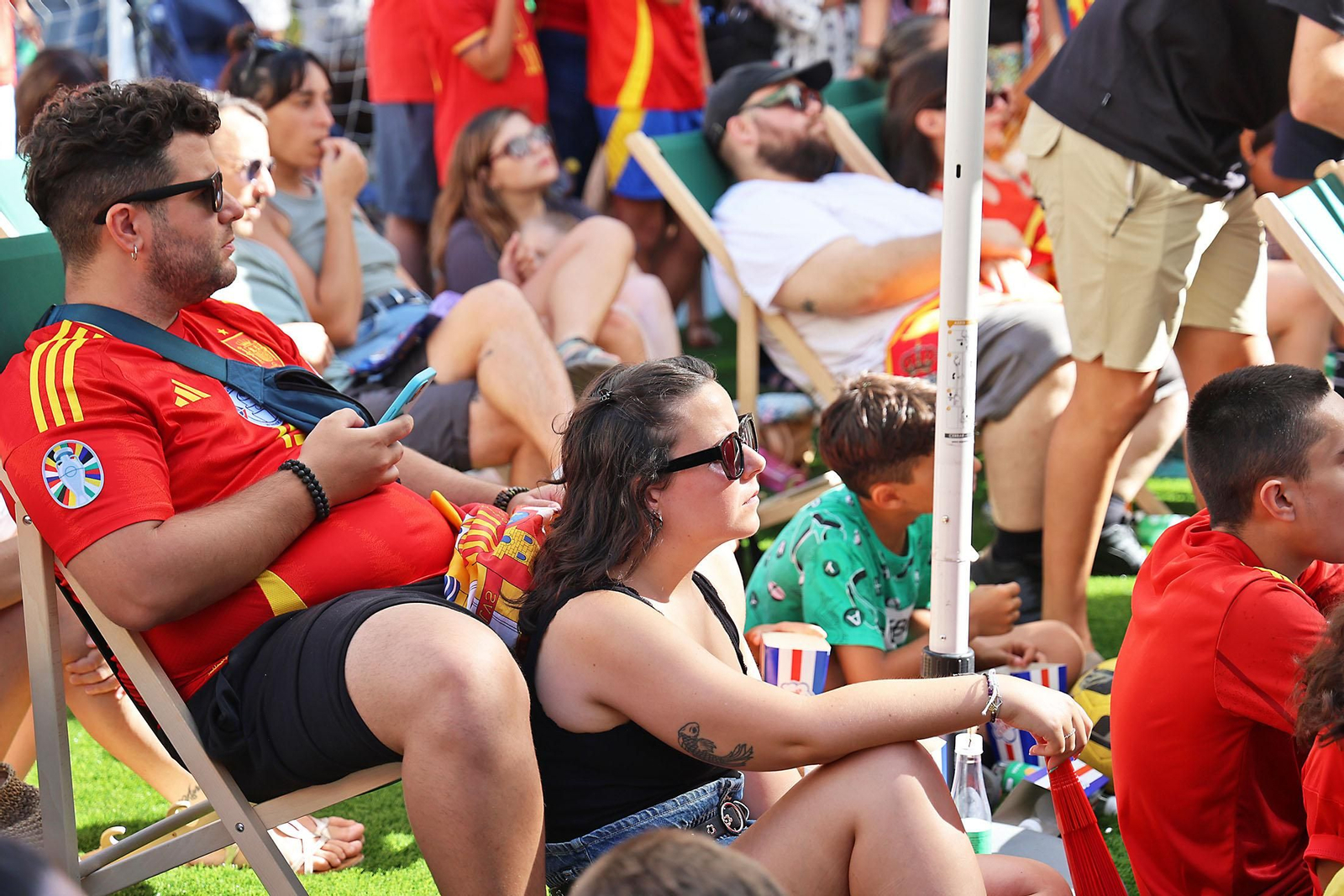 Imágenes de la Fan zone en Huelva de la Final de la Eurocopa entre Inglaterra y España Imágenes de la Fan zone en Huelva de la Final de la Eurocopa entre Inglaterra y España