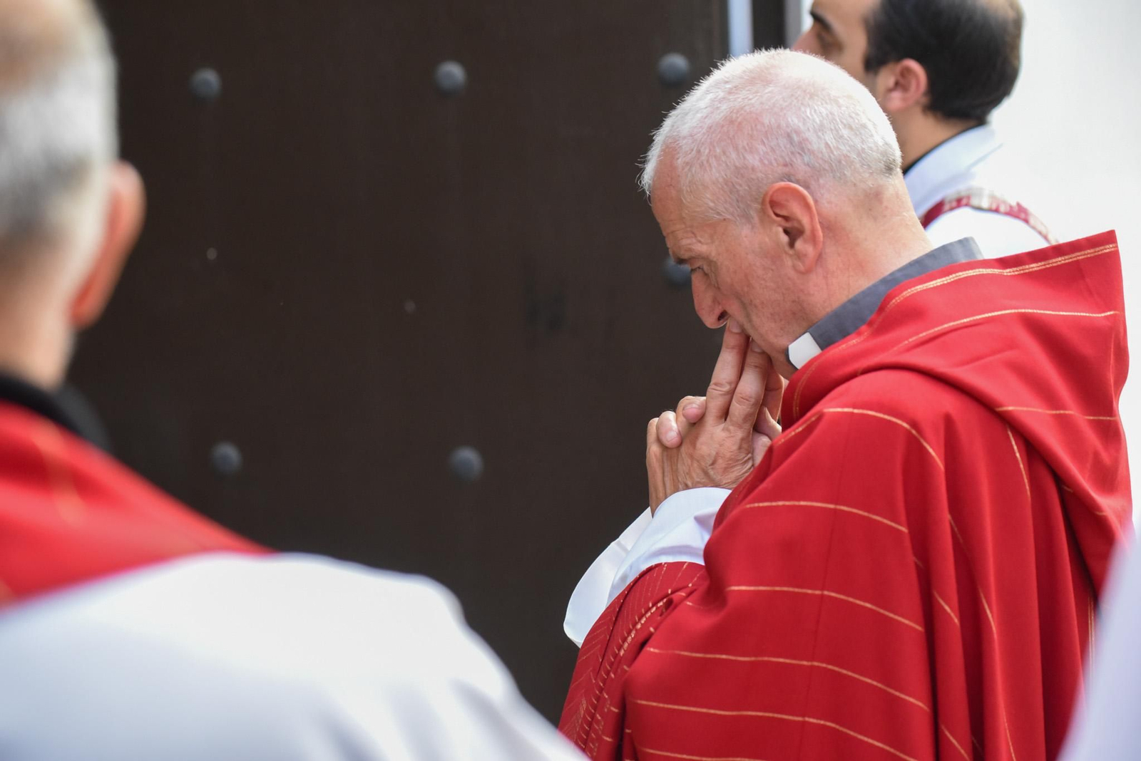 El vía crucis misionero del Cristo del Amor, en imágenes
