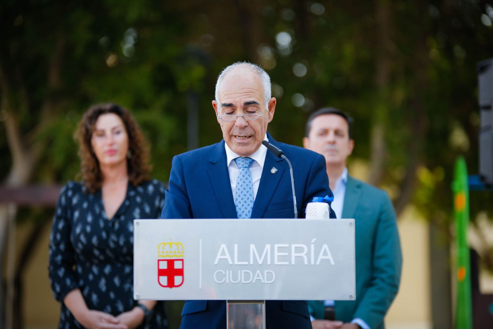 Inauguración de la plaza dedicada al Policía Local Paco Carretero Escribano