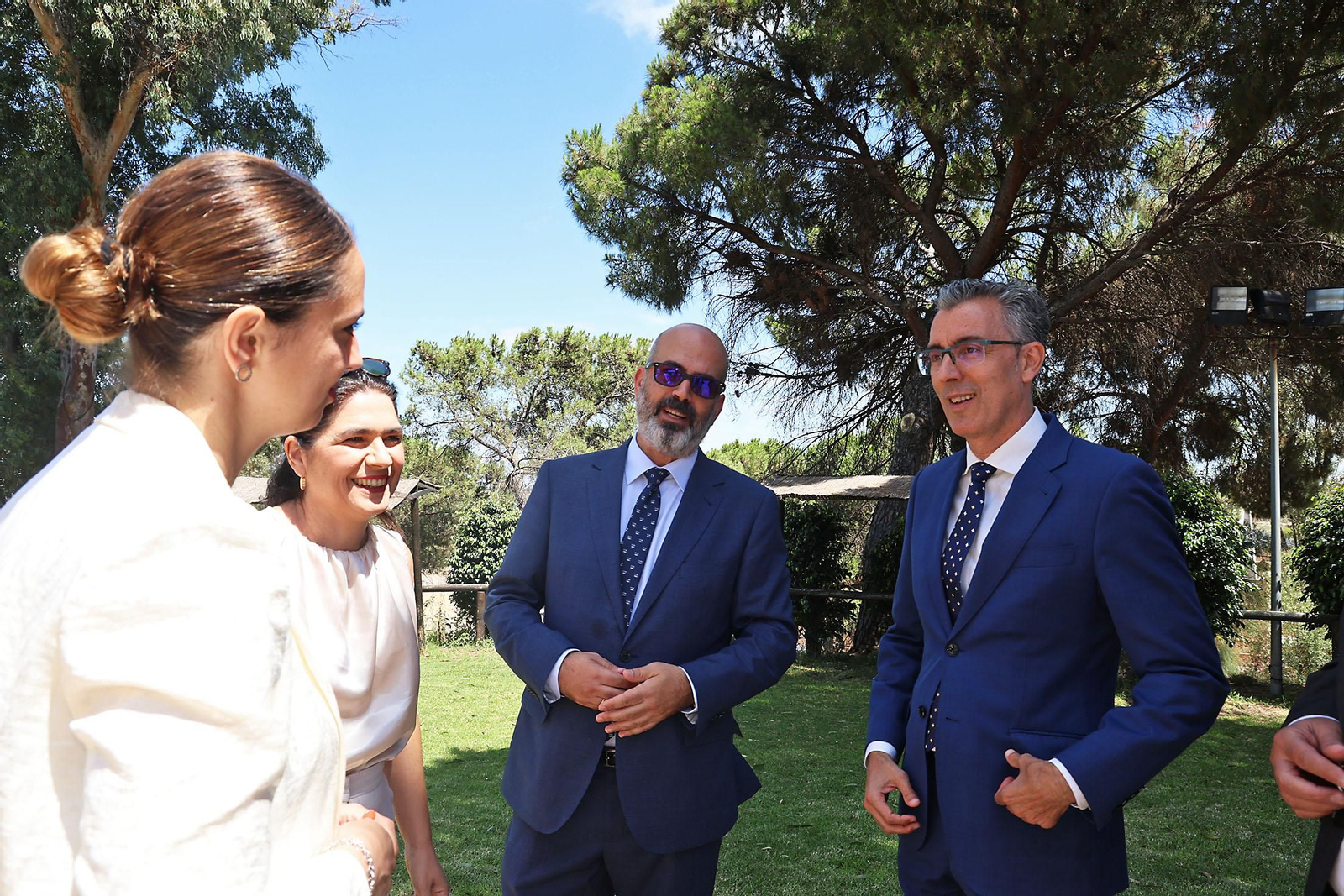 Imágenes de los invitados al acto de entrega del VI Premio Reconocimiento Andaluz a Carolina Marín