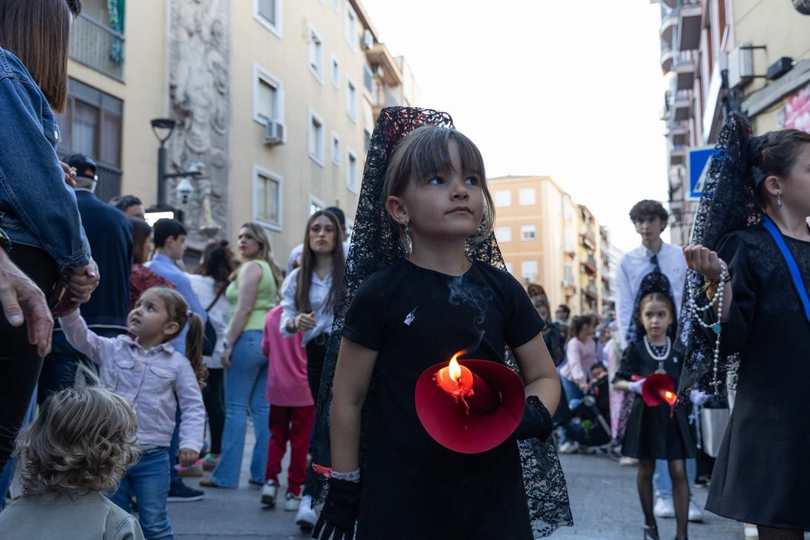 Procesiones infantiles y cruces del 2 de mayo
