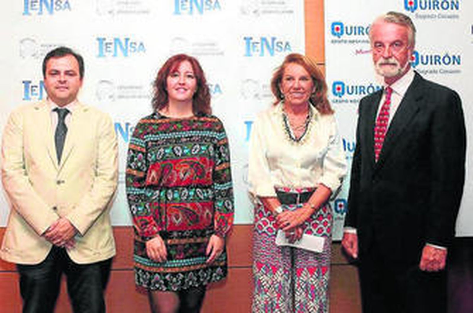 Los doctores Uranga, Perona Moratalla,  Pilar Serrano y Francisco Trujillo.