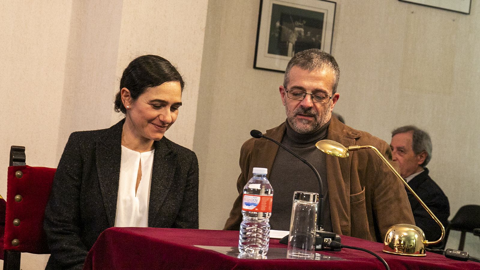 Raquel Utrera Burgal y Agustín R. Pina Calle, durante su intervención.