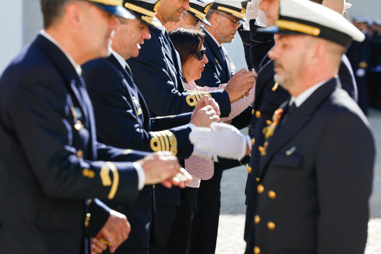 Las condecoraciones a los infantes de marina que participaron en la misión de la DANA, en imágenes