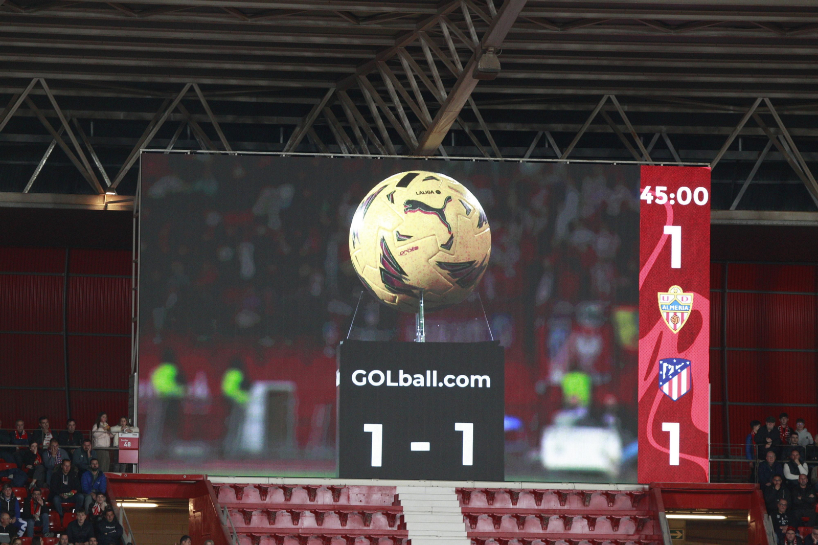 Las mejores imágenes del partido U.D. Almería-Atlético de Madrid