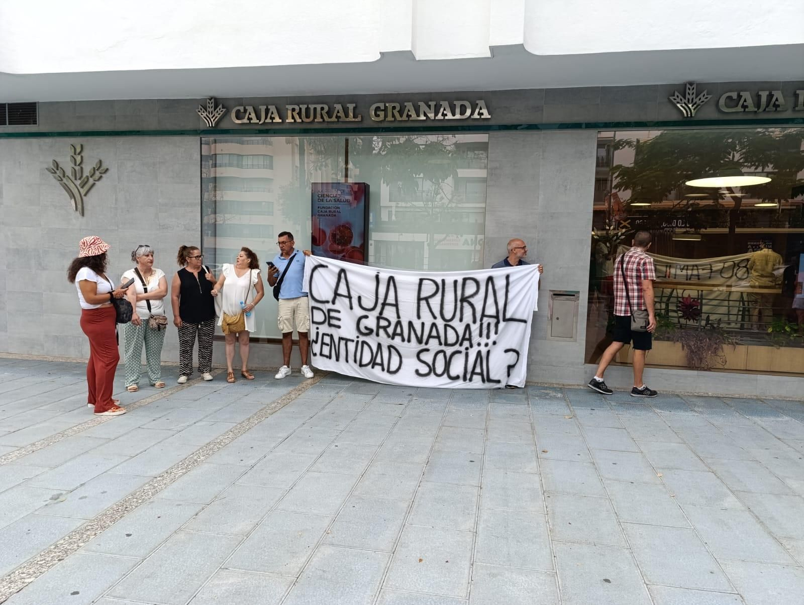 El retén de trabajadores iniciado este miércoles.