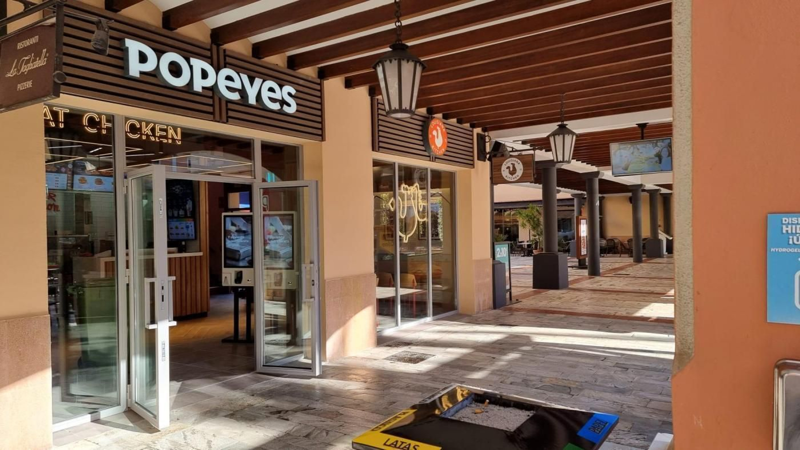 El restaurante Popeyes del Plaza Mayor. El restaurante Popeyes del Plaza Mayor.