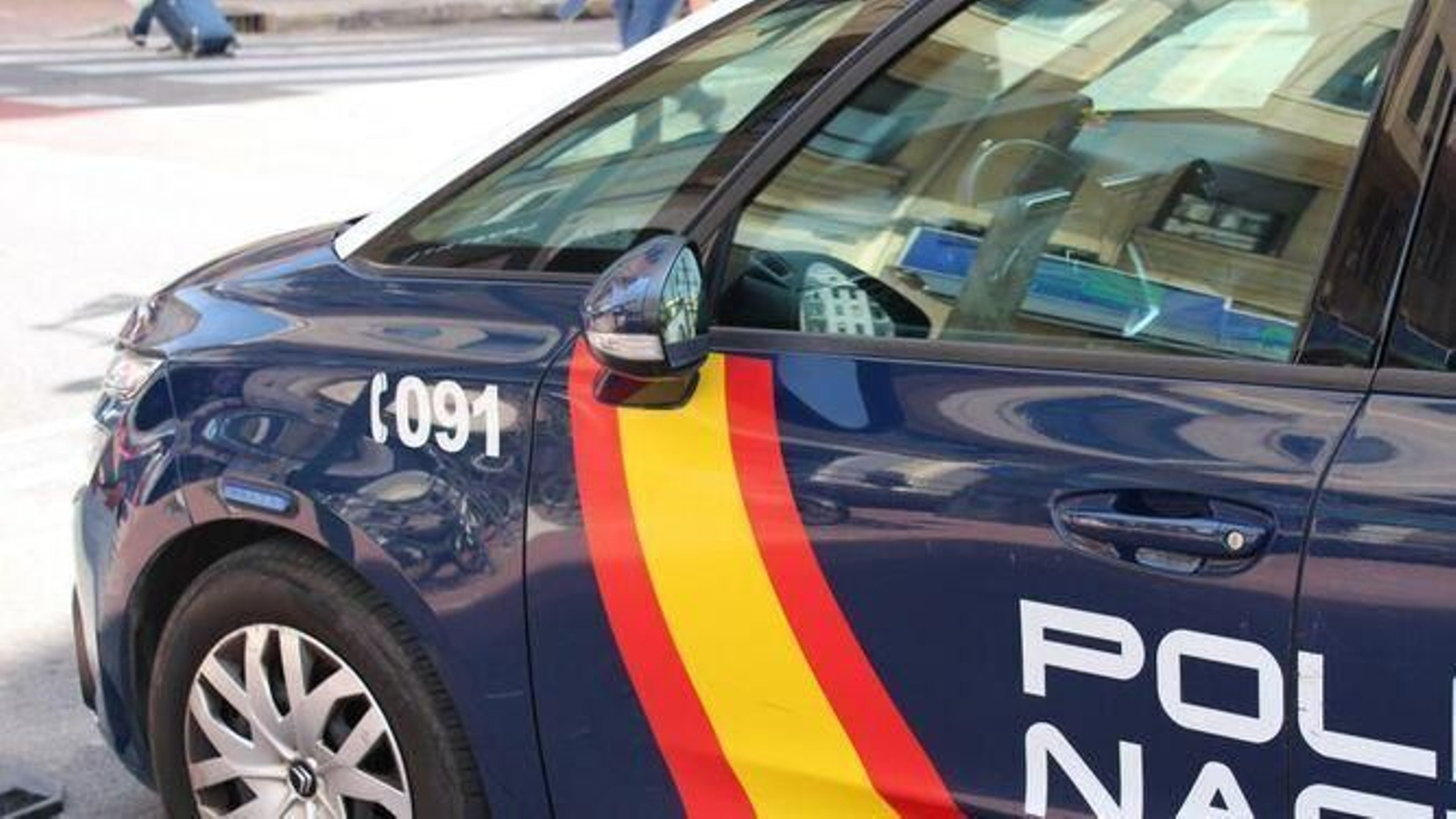 Un coche patrulla de la Policía Nacional, en una imagen de archivo. Un coche patrulla de la Policía Nacional, en una imagen de archivo.