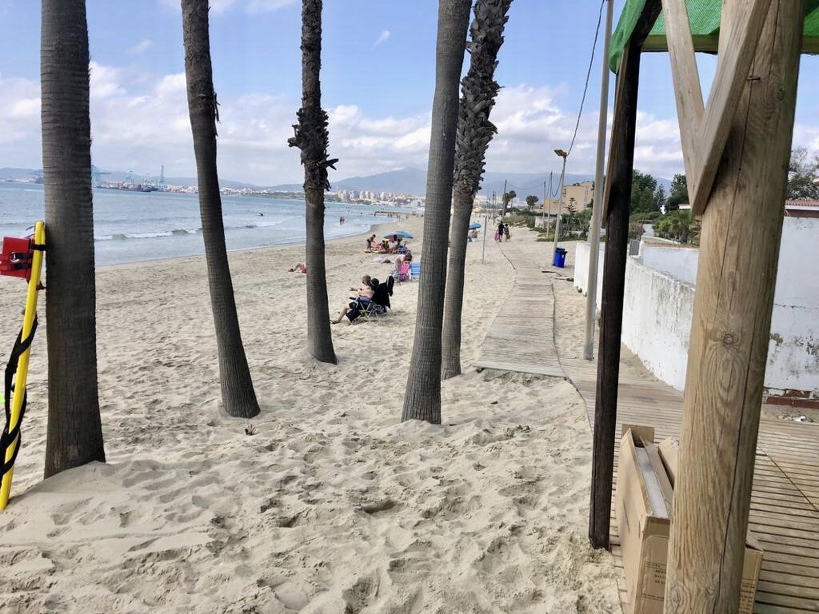 La playa de Palmones.