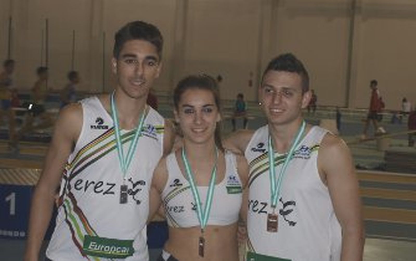 Tres medallas del Fénix Xerez