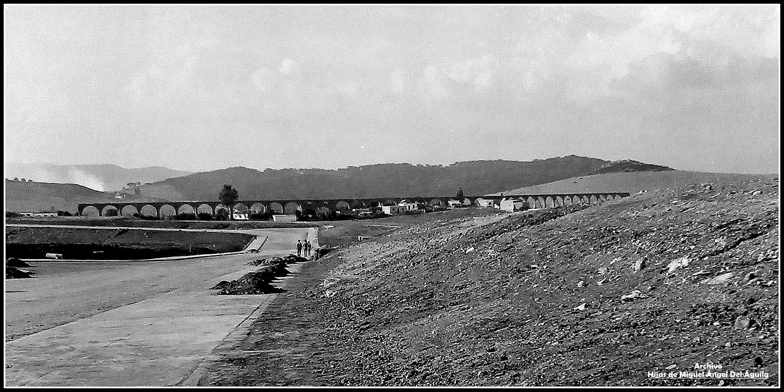 El Cortijo Real vacío.