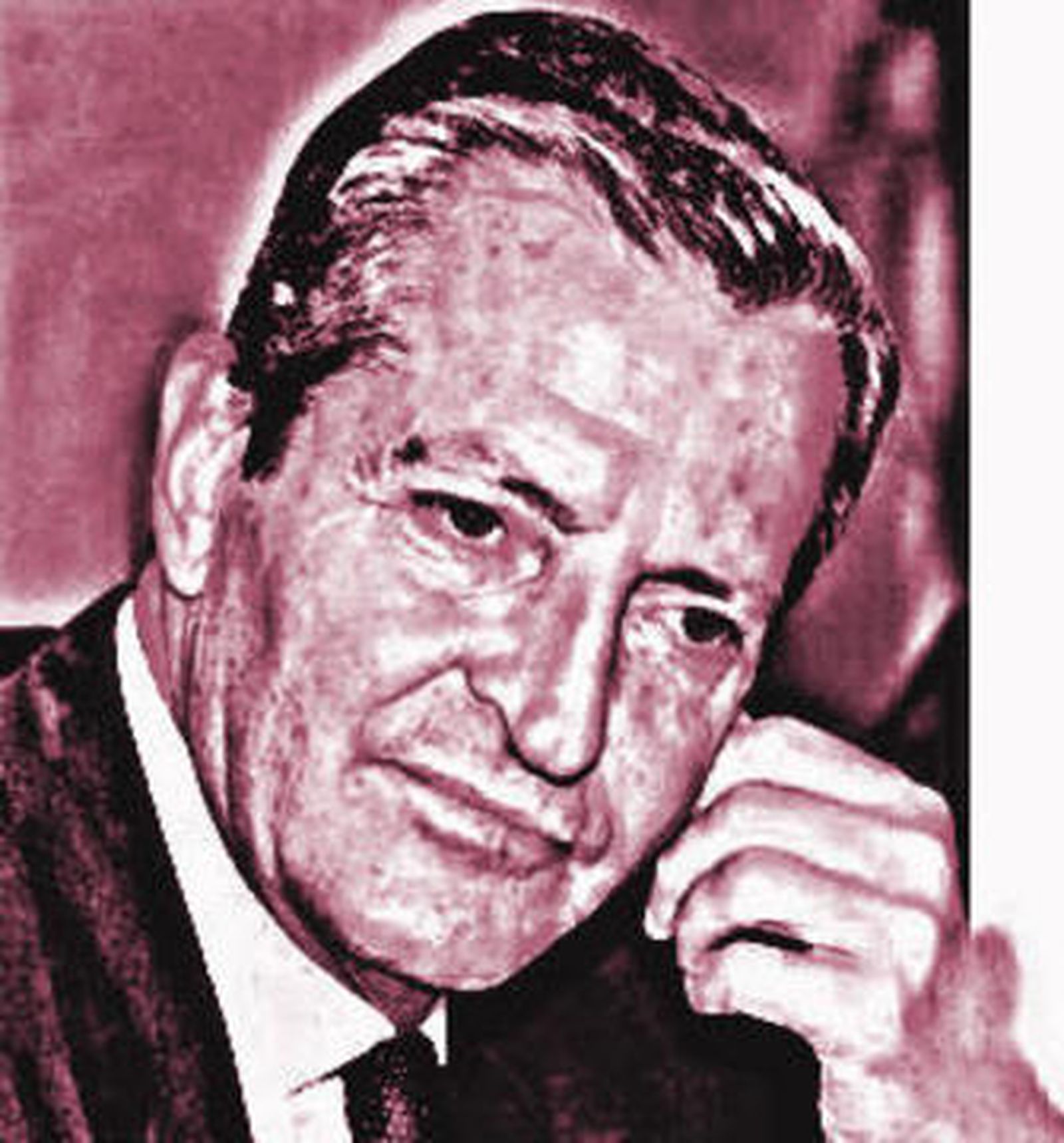 García Palacios y Pérez Miyares -tercero y cuarto por la izquierda-, en la manifestación del 4 de diciembre del 77.