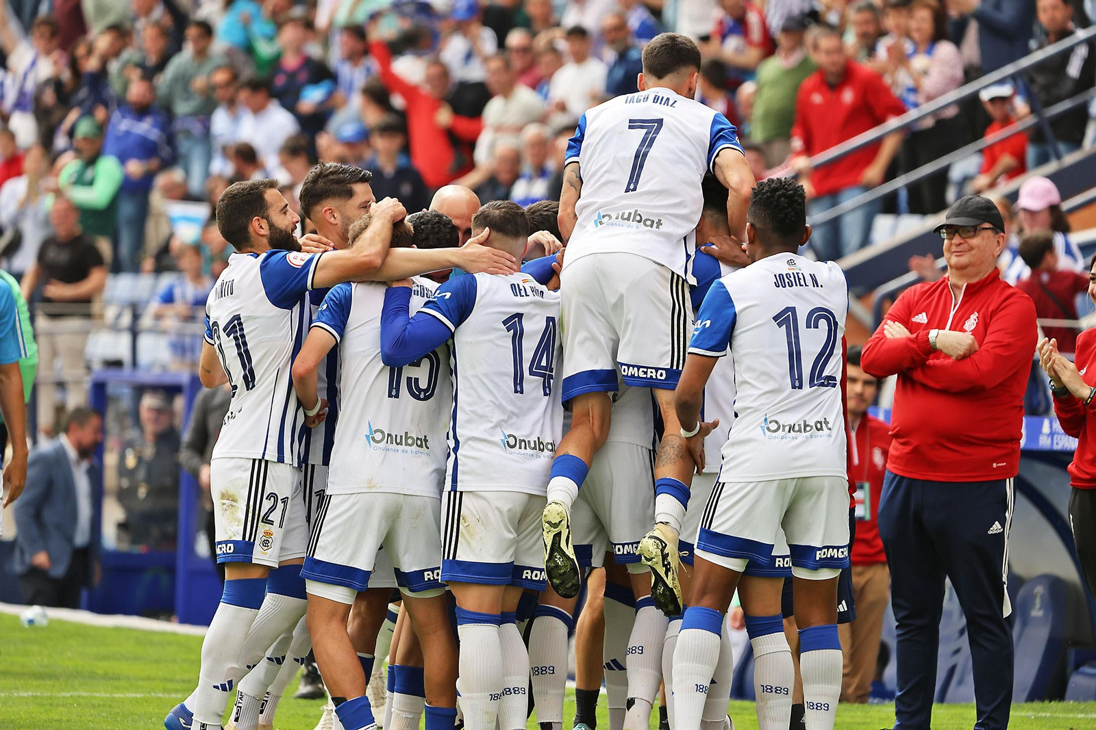 Imágenes del encuentro entre el Recreativo de Huelva y la AD Mérida