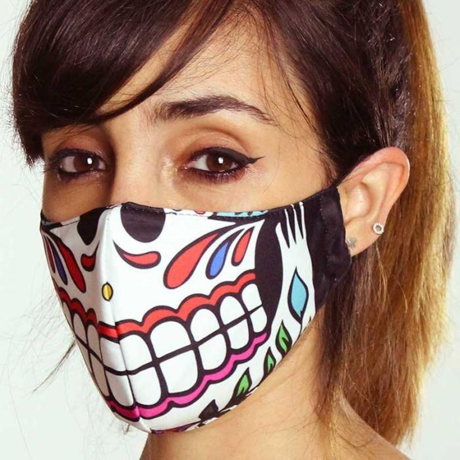 Mascarilla de calavera mexicana.
