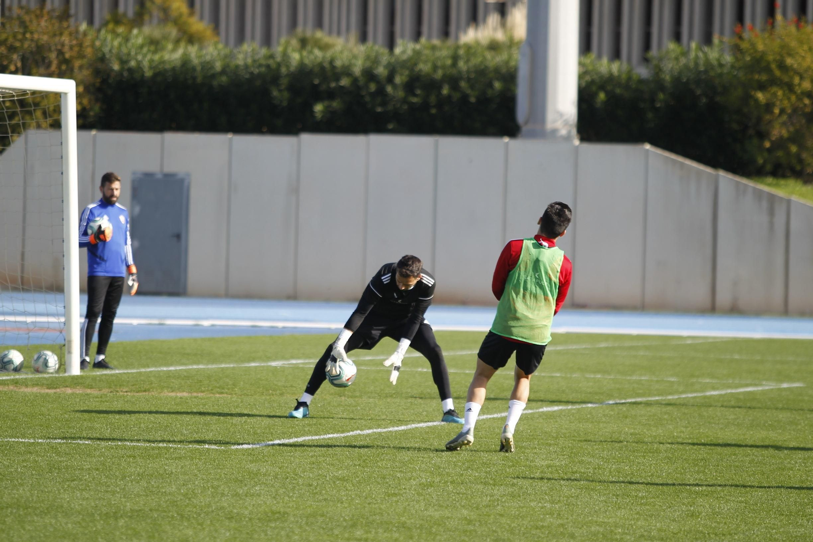 Fotogalería del entrenamiento de la UDA, 6-XII