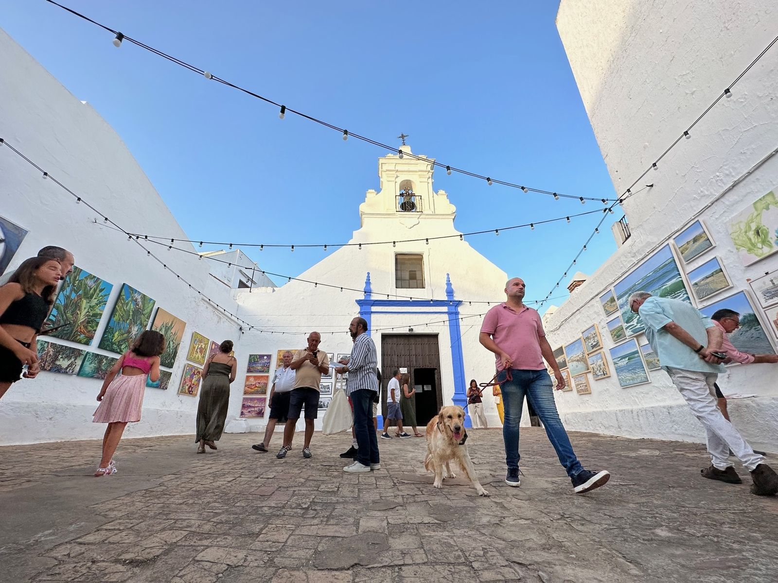 'Un paseo por el arte' en Ayamonte: las mejores imágenes