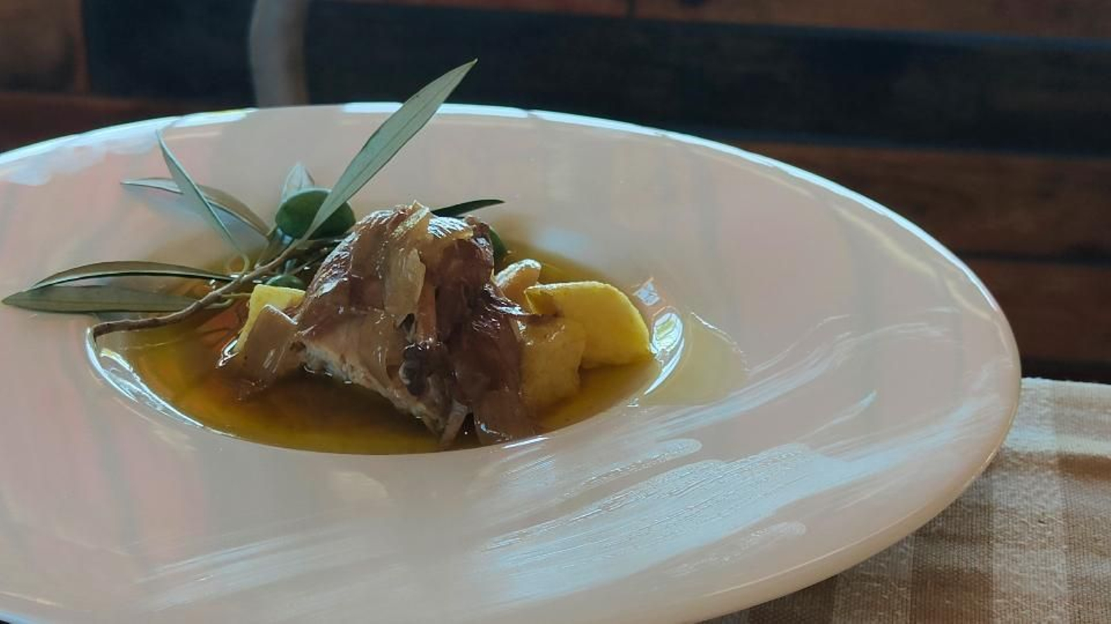 La carne de perdiz, jugosa y muy sabrosa, protagoniza estas jornadas gastronómicas.