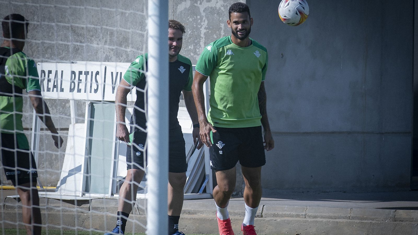 Willian José, sonriente en el entrenamiento.