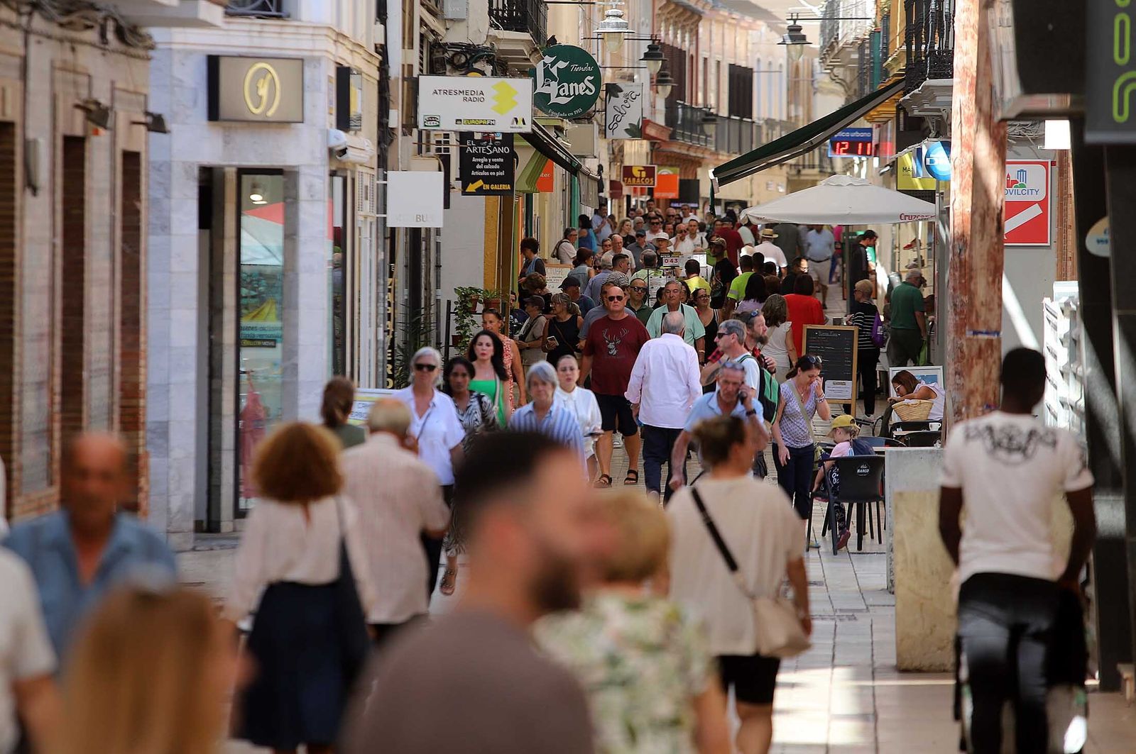 Imágenes del lunes 9 de octubre en Huelva