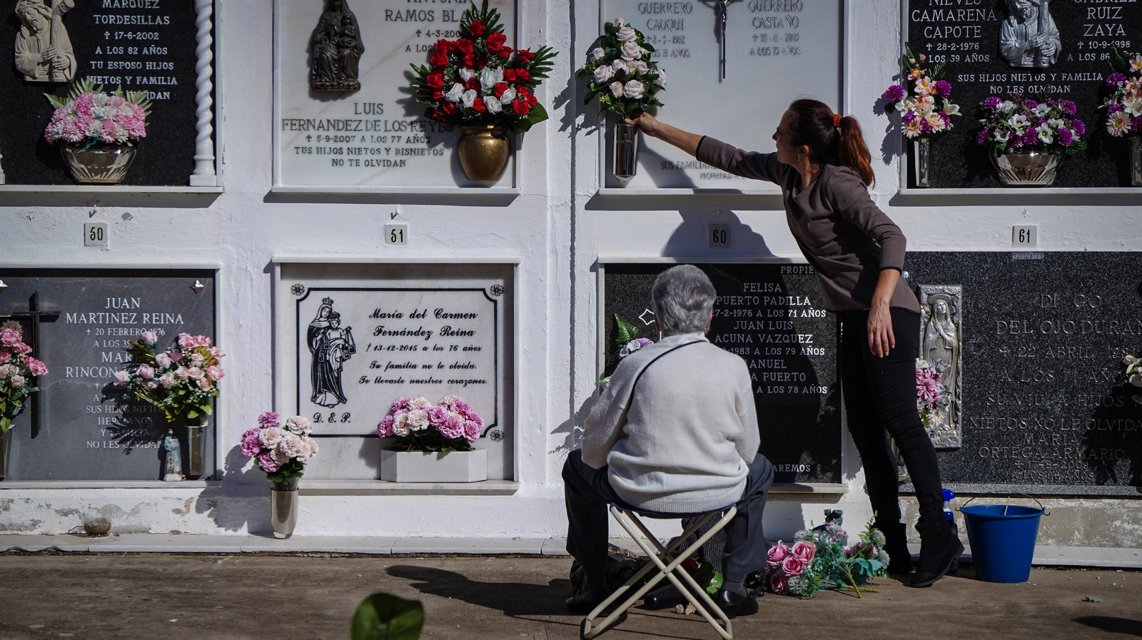 Día de todos los Santos en el cementerio de Jerez